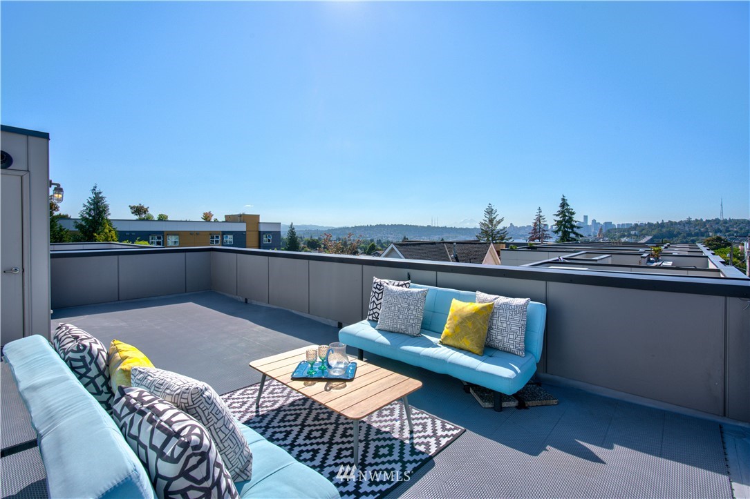 4262 Linden Avenue North Seattle, WA 98103 - Photo 36 of 40 a view of a terrace with furniture