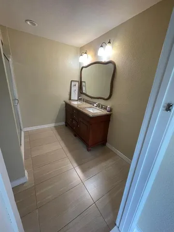 $189,000 | 416 Howard Avenue, Unit D, Lakeland, FL 33815
