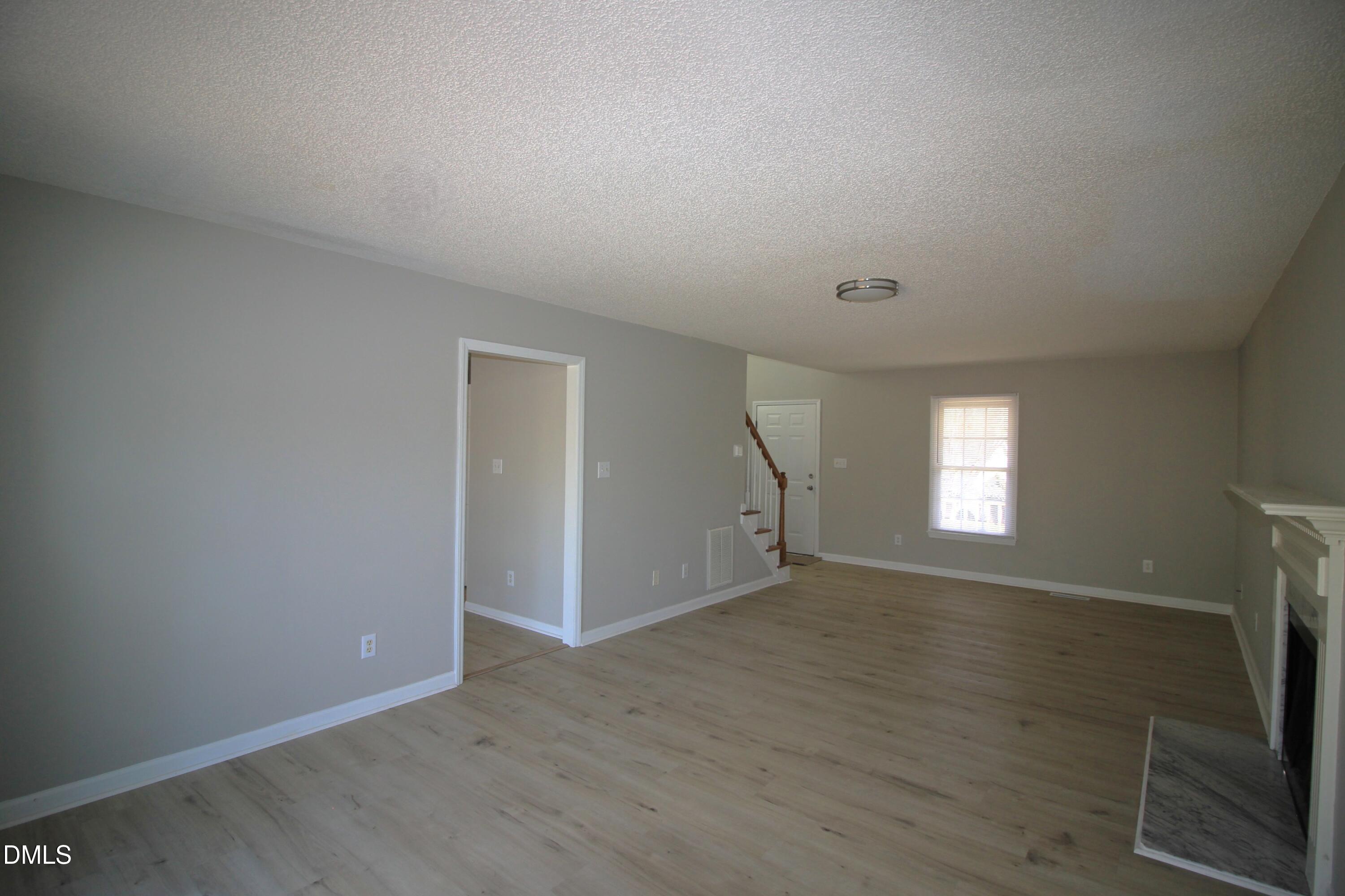 8108 Owenston Court Raleigh, NC 27612 - Photo 11 of 28 IMG_9707