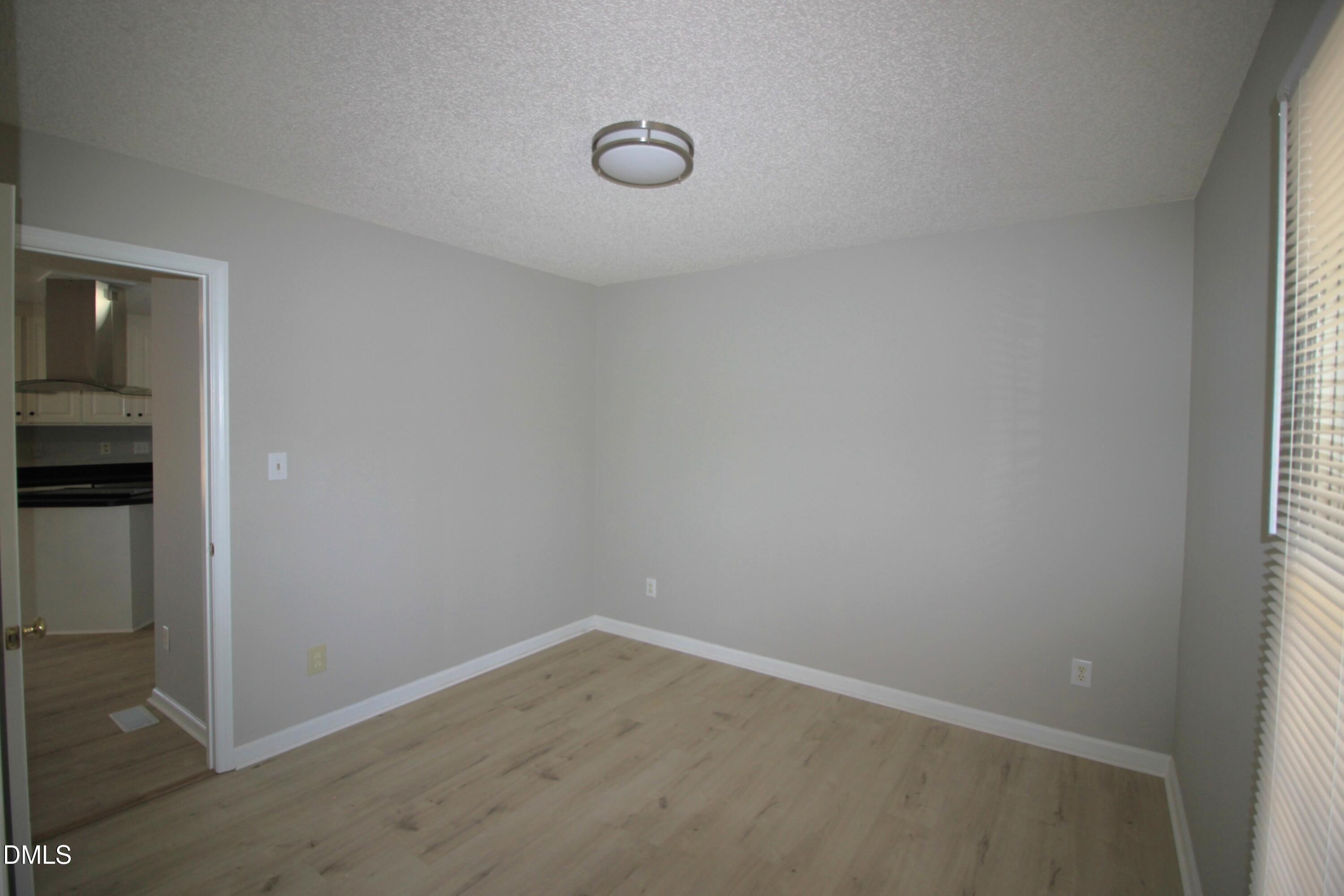 8108 Owenston Court Raleigh, NC 27612 - Photo 4 of 28 IMG_9665