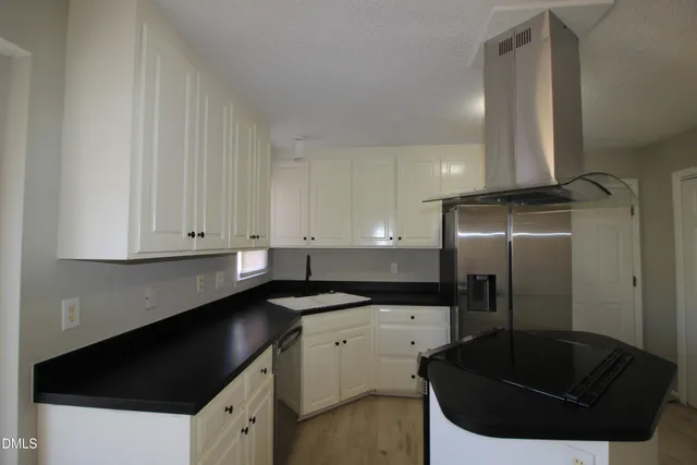 $2,200 | 8108 Owenston Court, Raleigh, NC 27612