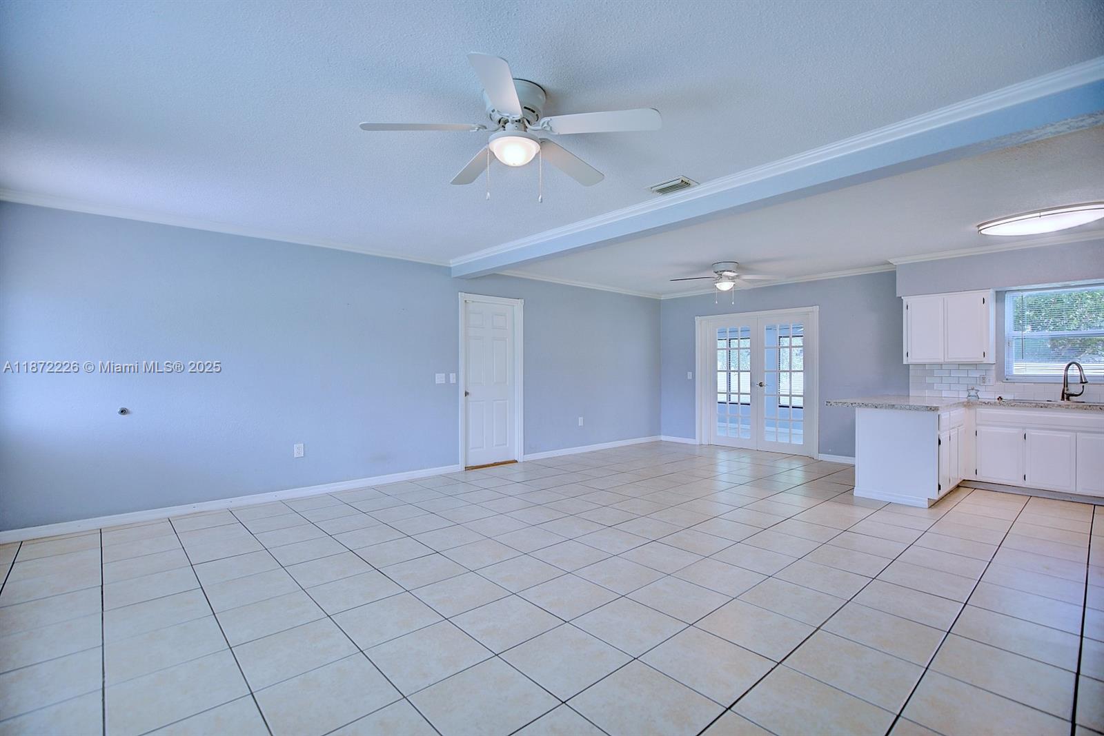 3308 Austin Street Sebring, FL 33872 - Photo 13 of 33 a view of an empty room and window