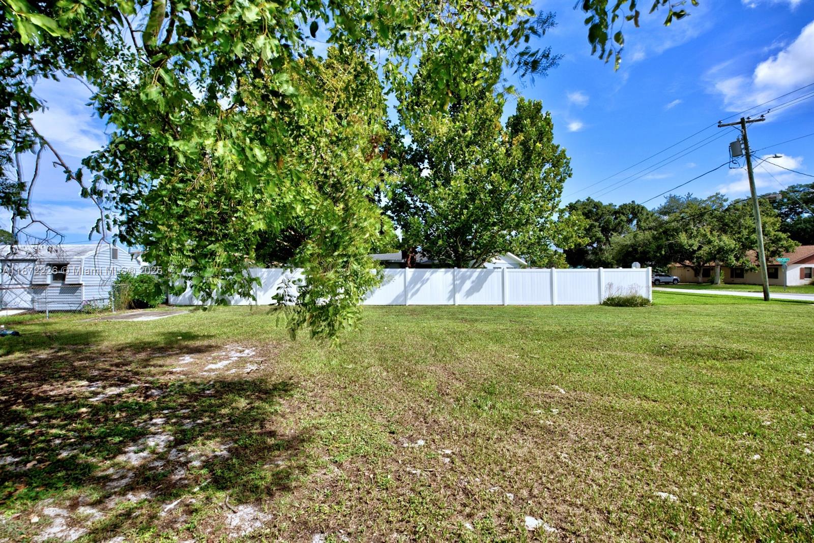 3308 Austin Street Sebring, FL 33872 - Photo 29 of 33 a view of yard