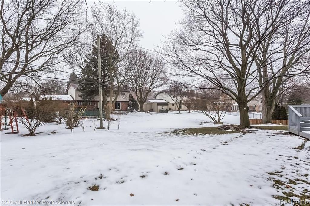 2175 Wayward Drive Rochester Hills, MI 48309 - Photo 28 of 33