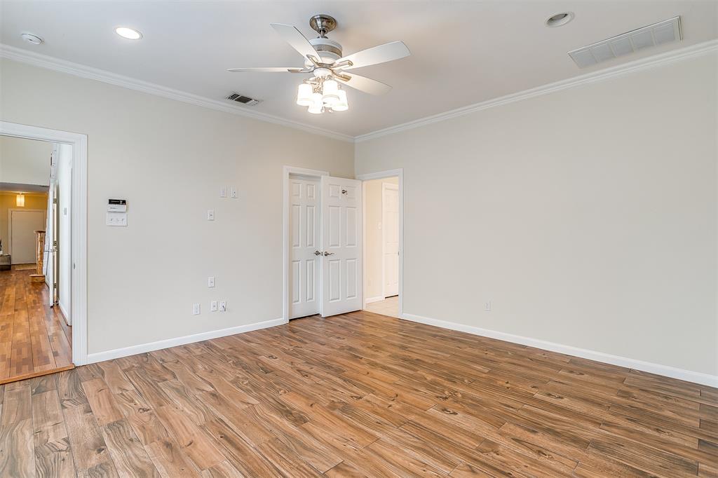 2314 West Rosedale Street South Fort Worth, TX 76110 - Photo 23 of 40