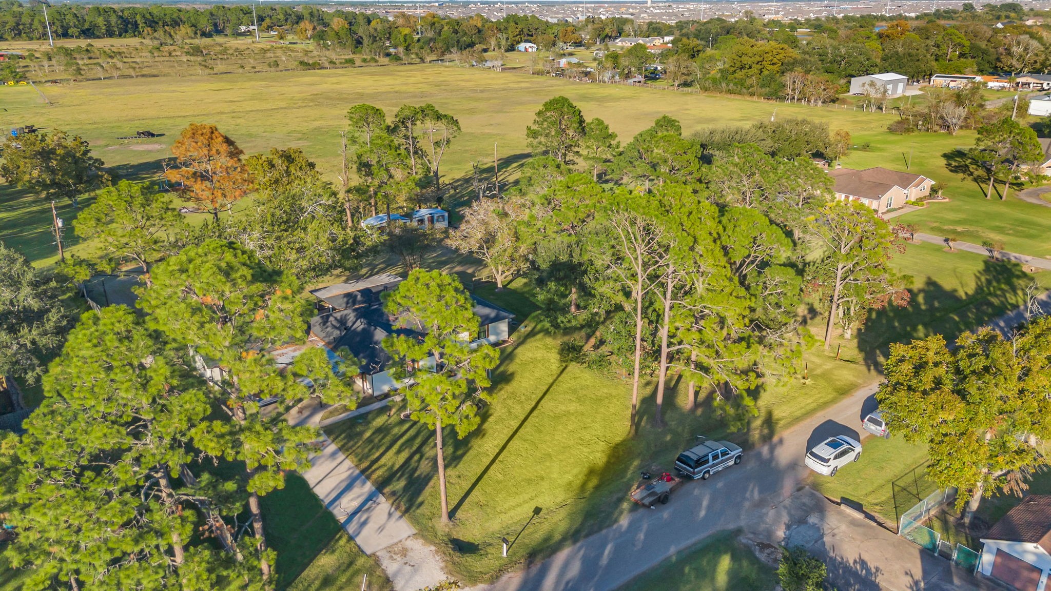 12106 Giusti Lane Santa Fe, TX 77510 - Photo 3 of 33 view of an ocean view