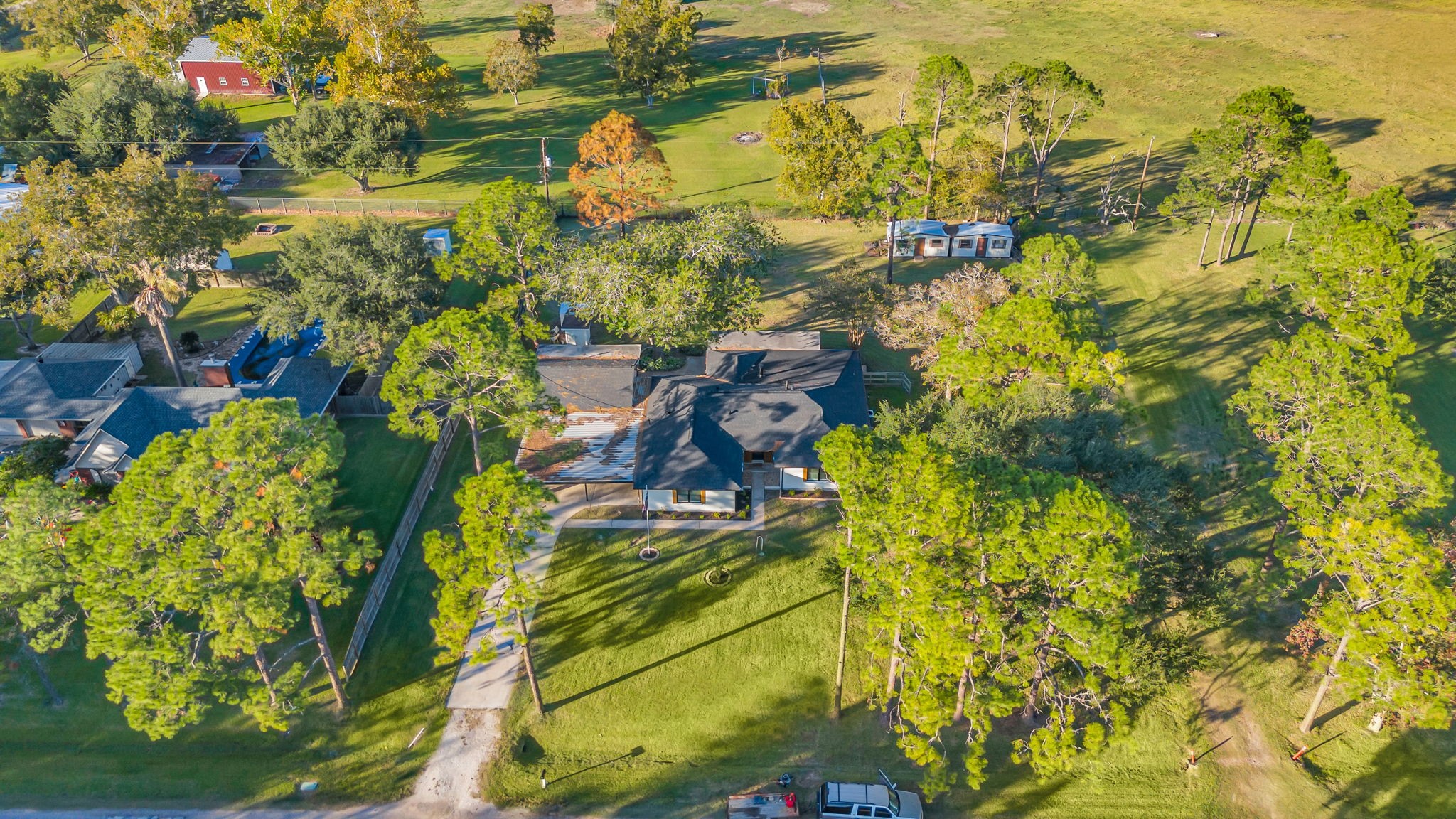 12106 Giusti Lane Santa Fe, TX 77510 - Photo 4 of 33 a view of a garden