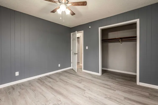 $130,000 | 407 East Milster Street, Elkville, IL 62932