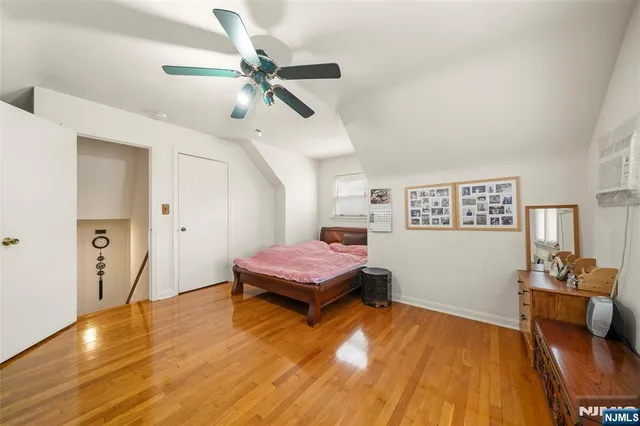 $729,000 | 525 Chestnut Street, Ridgefield, NJ 07657