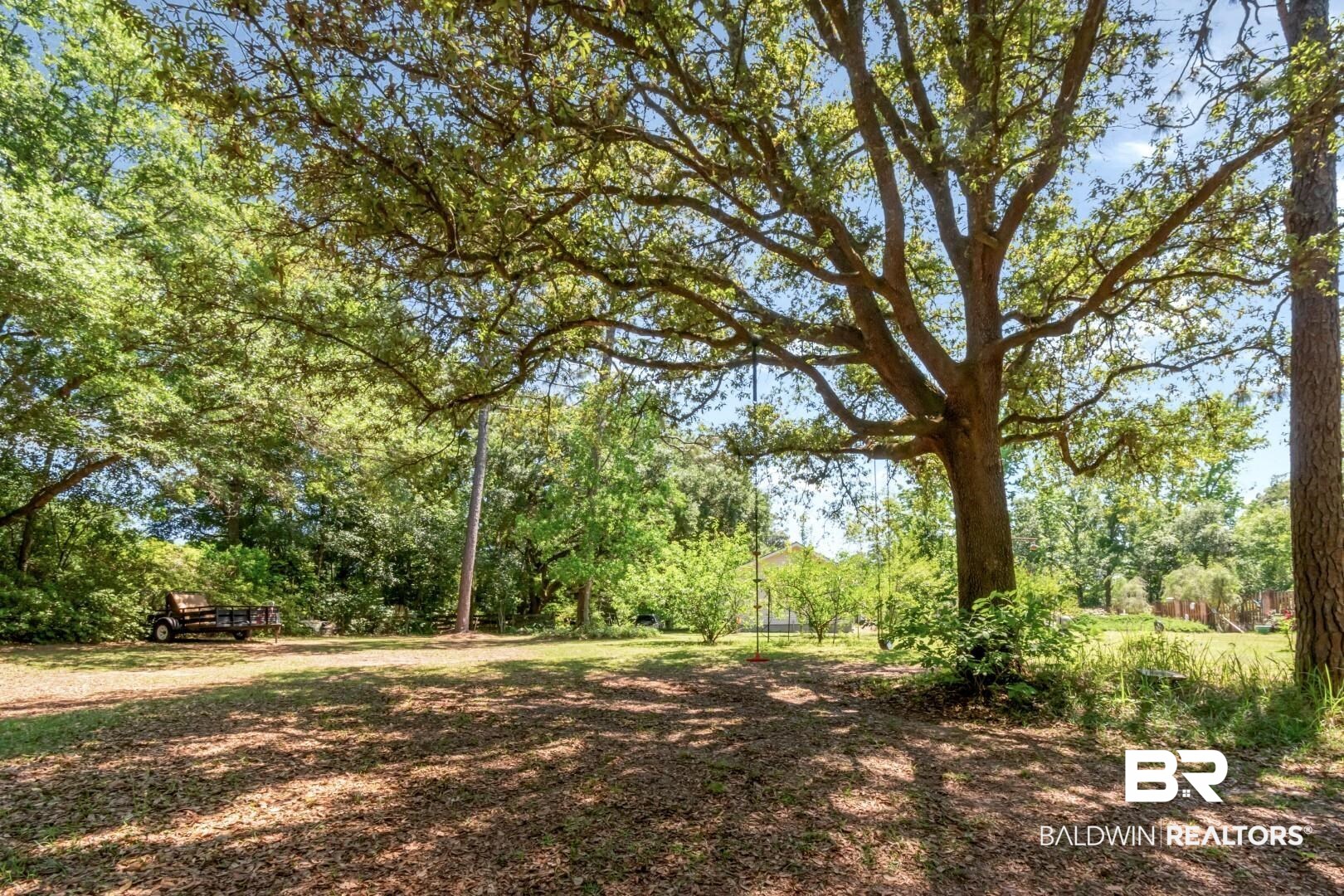 8220 Fordham Road Mobile, AL 36619 - Photo 35 of 41 View of yard