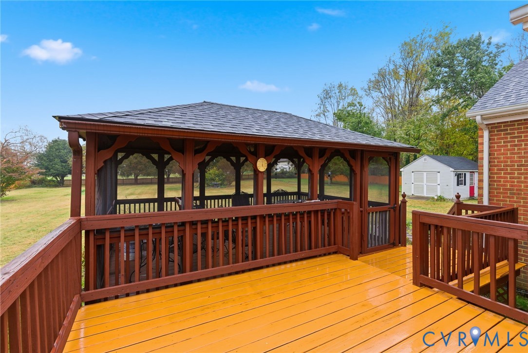 8420 Lee Davis Road Mechanicsville, VA 23116 - Photo 37 of 42 a view of wooden deck