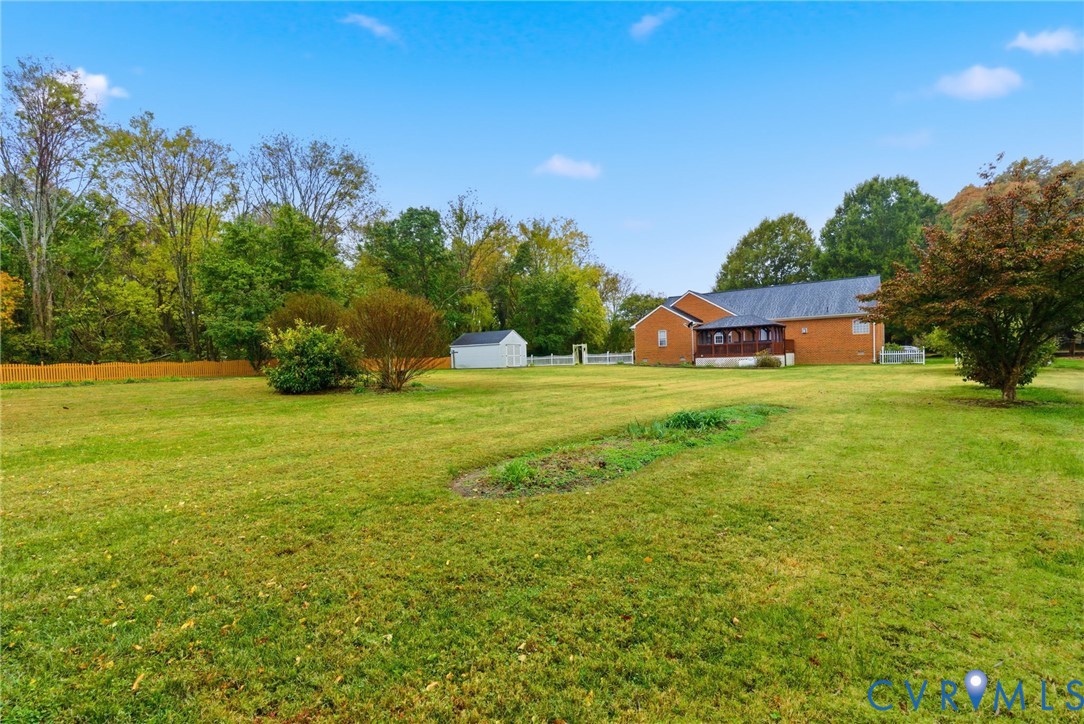 8420 Lee Davis Road Mechanicsville, VA 23116 - Photo 39 of 42 a view of a lake with houses