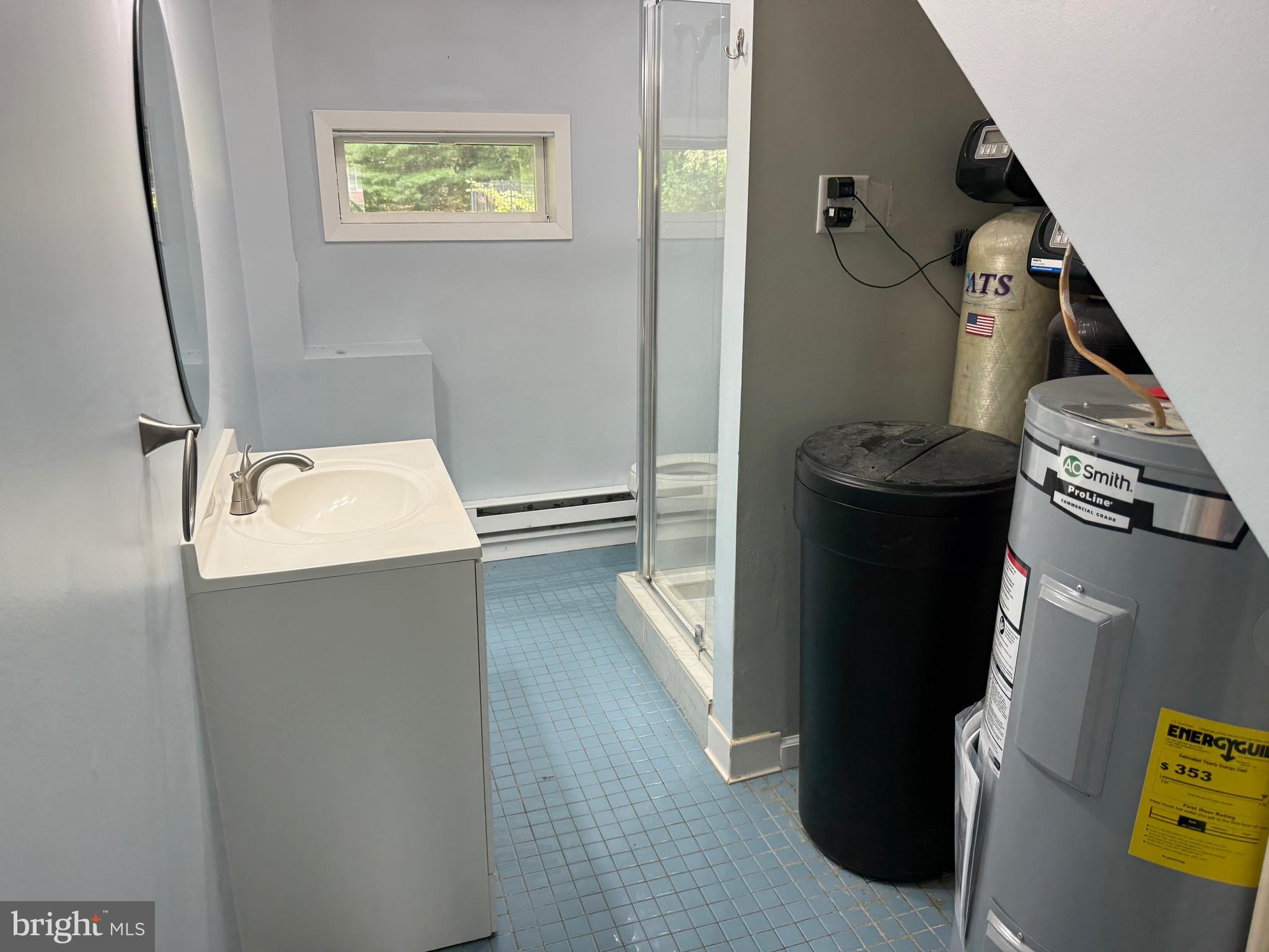 3399 Murray Road Finksburg, MD 21048 - Photo 22 of 27 a utility room with dryer and washer