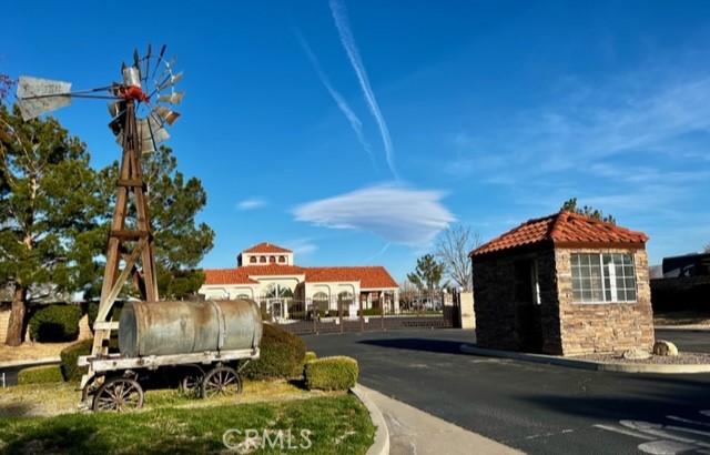 11575 Wedgewood Drive Apple Valley, CA 92308 - Photo 3 of 8 a front view of a house with a yard