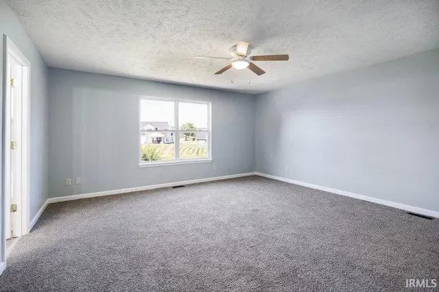 $389,900 | 3015 Crooked Stick Drive, Kokomo, IN 46902