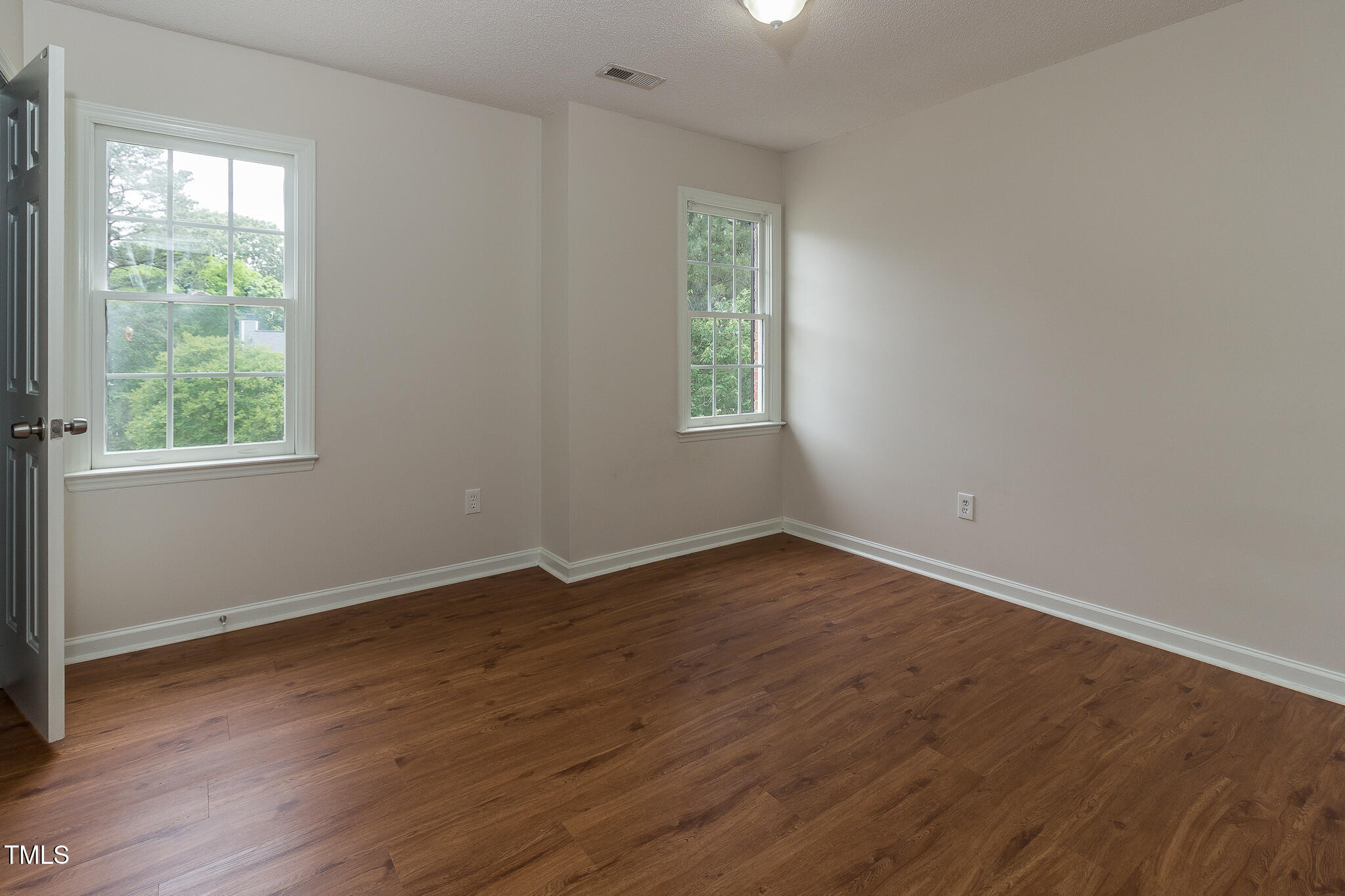 805 Penncross Drive Raleigh, NC 27610 - Photo 26 of 29 IMG_2638