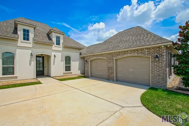 $379,999 | 4744 Trial Drive, Addis, LA 70710