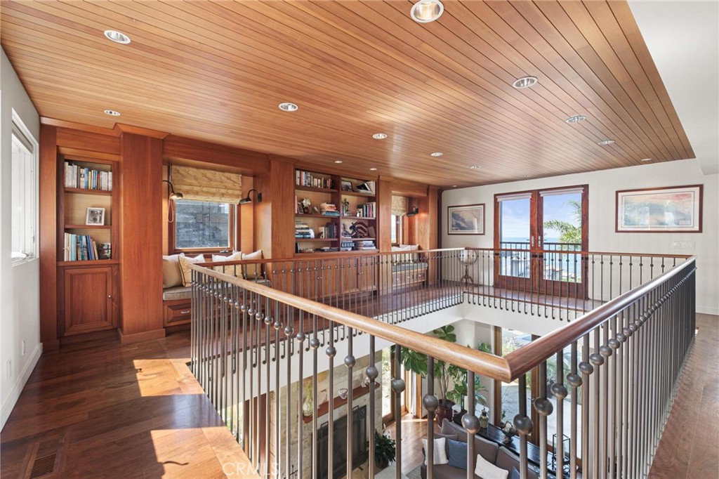 401 27th Street Manhattan Beach, CA 90266 - Photo 24 of 36 a view of entryway livingroom and hall with wooden floor