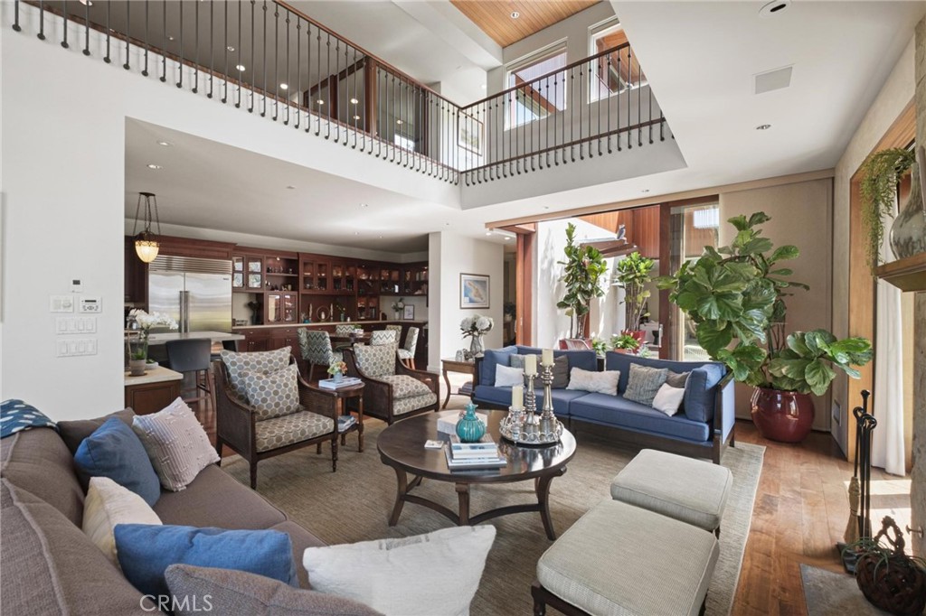 401 27th Street Manhattan Beach, CA 90266 - Photo 34 of 36 a living room with furniture and a large window