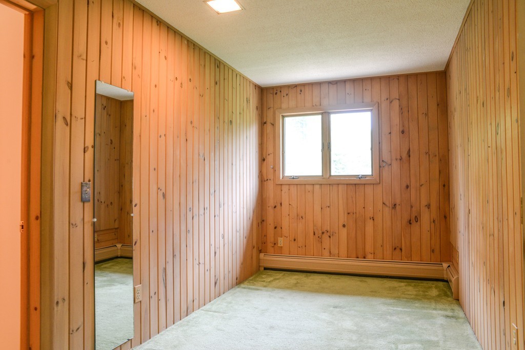 725 General Knox Road Russell, MA 01071 - Photo 17 of 30 Gallery Image 17