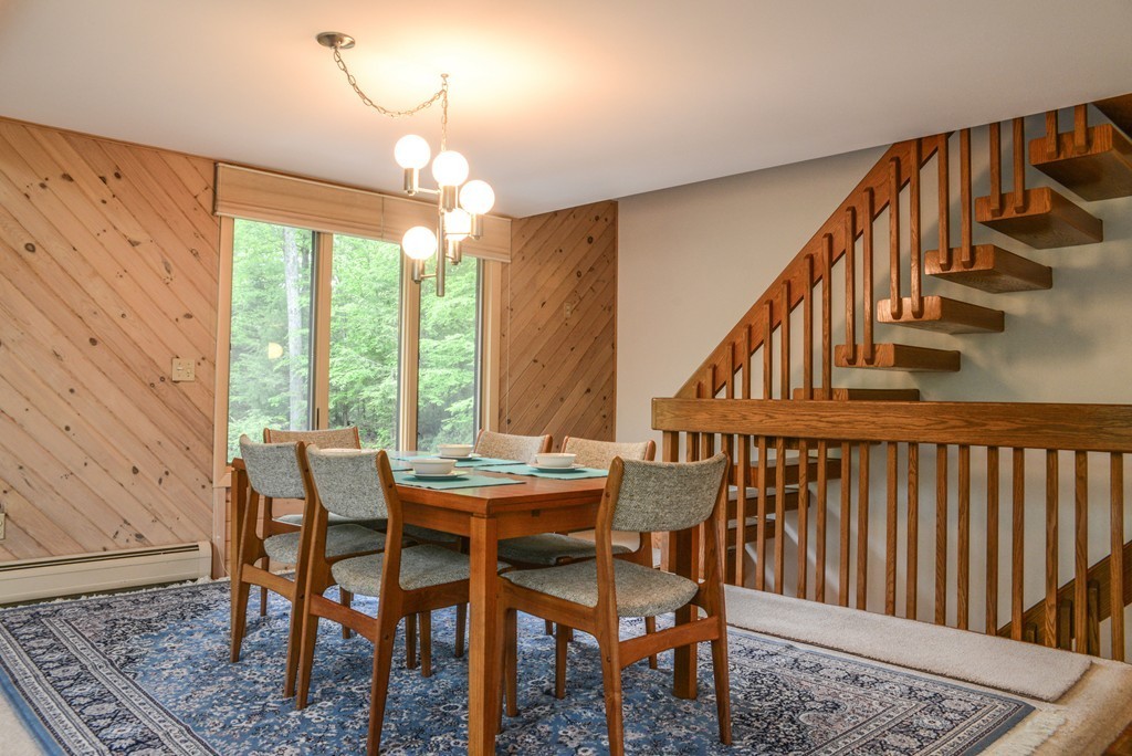 725 General Knox Road Russell, MA 01071 - Photo 6 of 30 Gallery Image 6