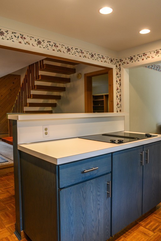 725 General Knox Road Russell, MA 01071 - Photo 10 of 30 Gallery Image 10