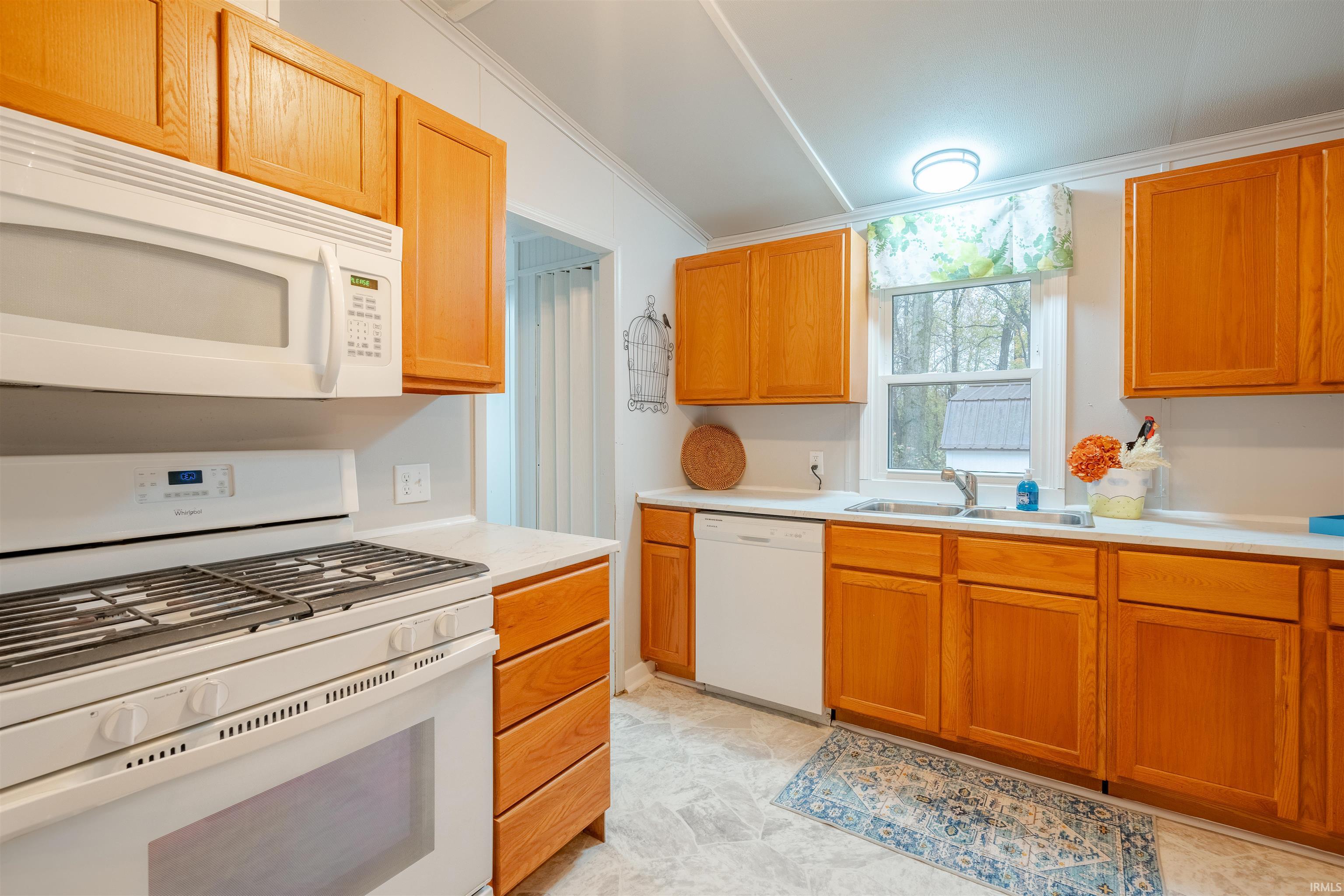 1633 Hills Road Newburgh, IN 47630 - Photo 19 of 35 Gallery Image 19