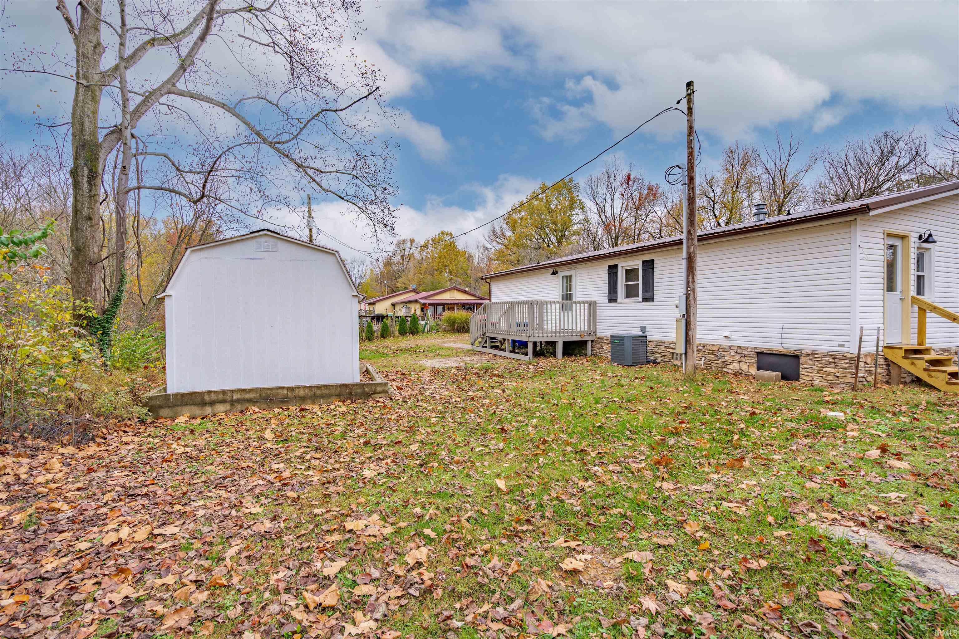1633 Hills Road Newburgh, IN 47630 - Photo 34 of 35 Gallery Image 34