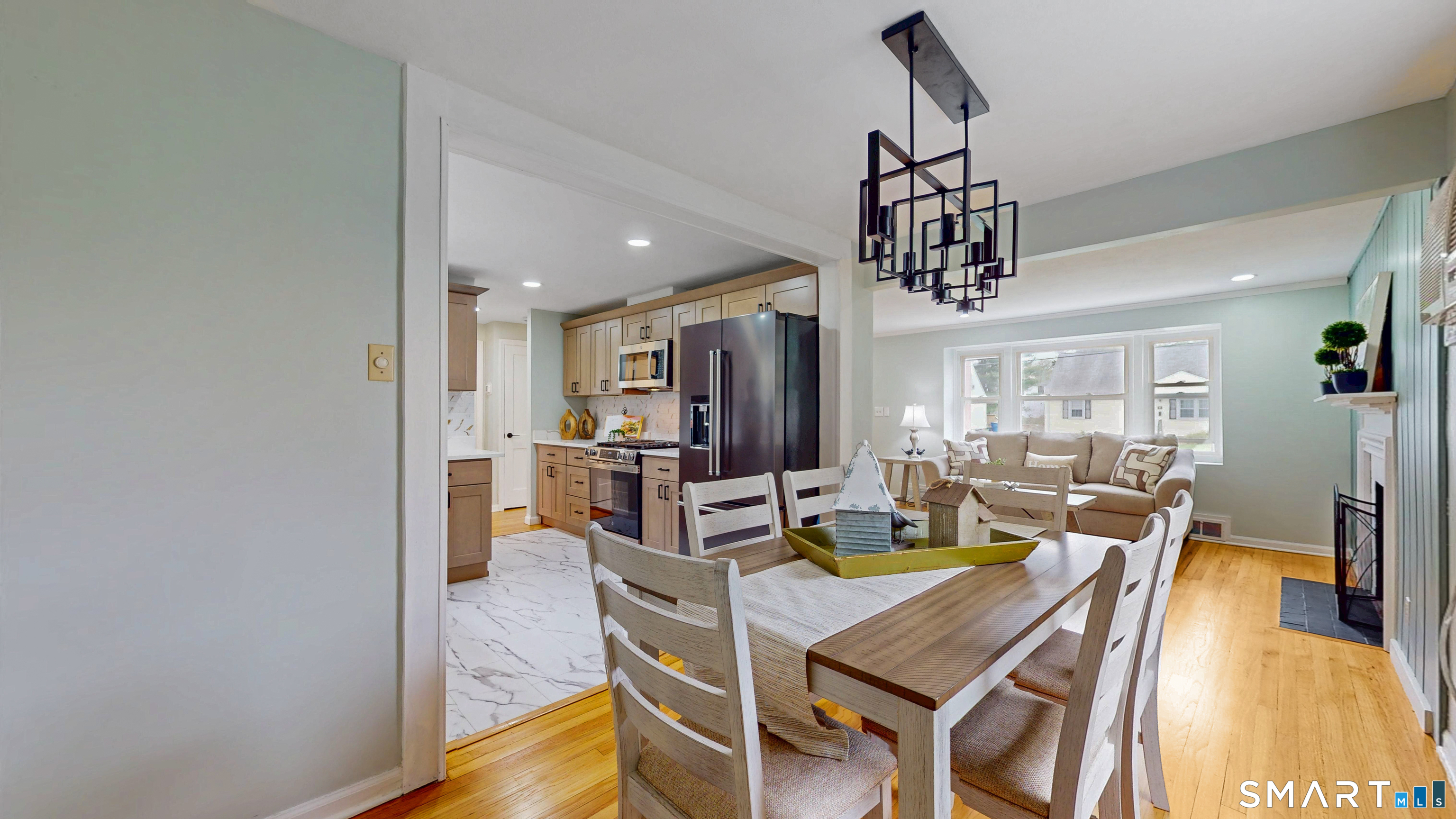 8 Madsen Road West Hartford, CT 06110 - Photo 8 of 35