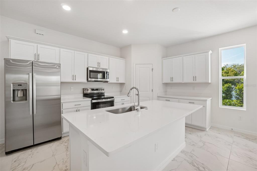 616 Silver Strm Court Brandon, FL 33511 - Photo 11 of 37