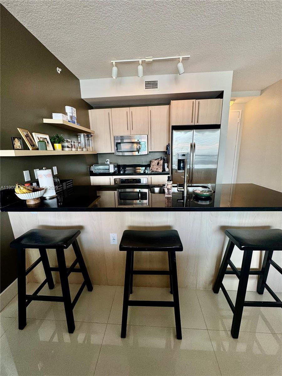 79 Southwest 12th Street, Unit 2811 Miami, FL 33130 - Photo 15 of 51