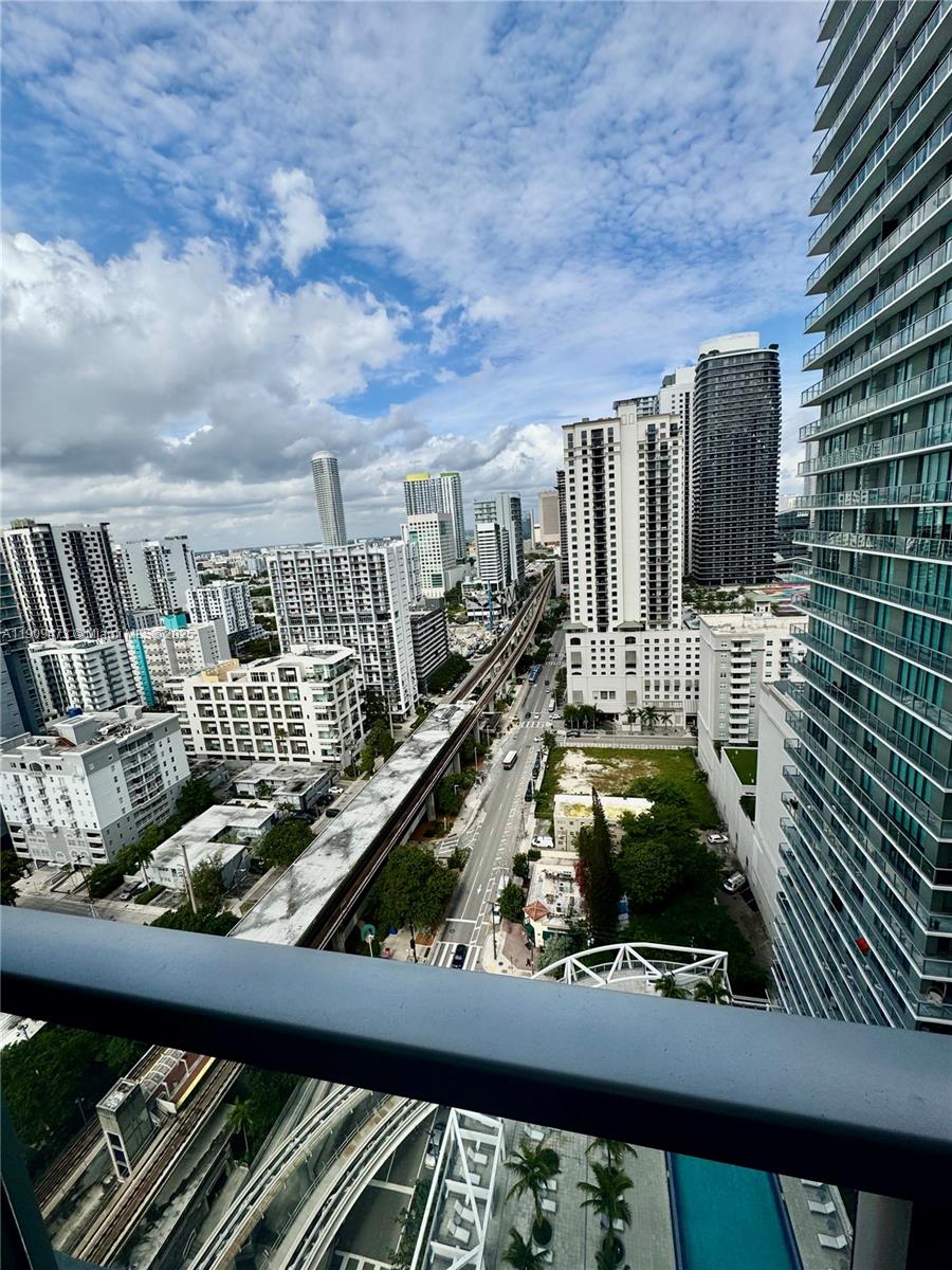 79 Southwest 12th Street, Unit 2811 Miami, FL 33130 - Photo 25 of 51