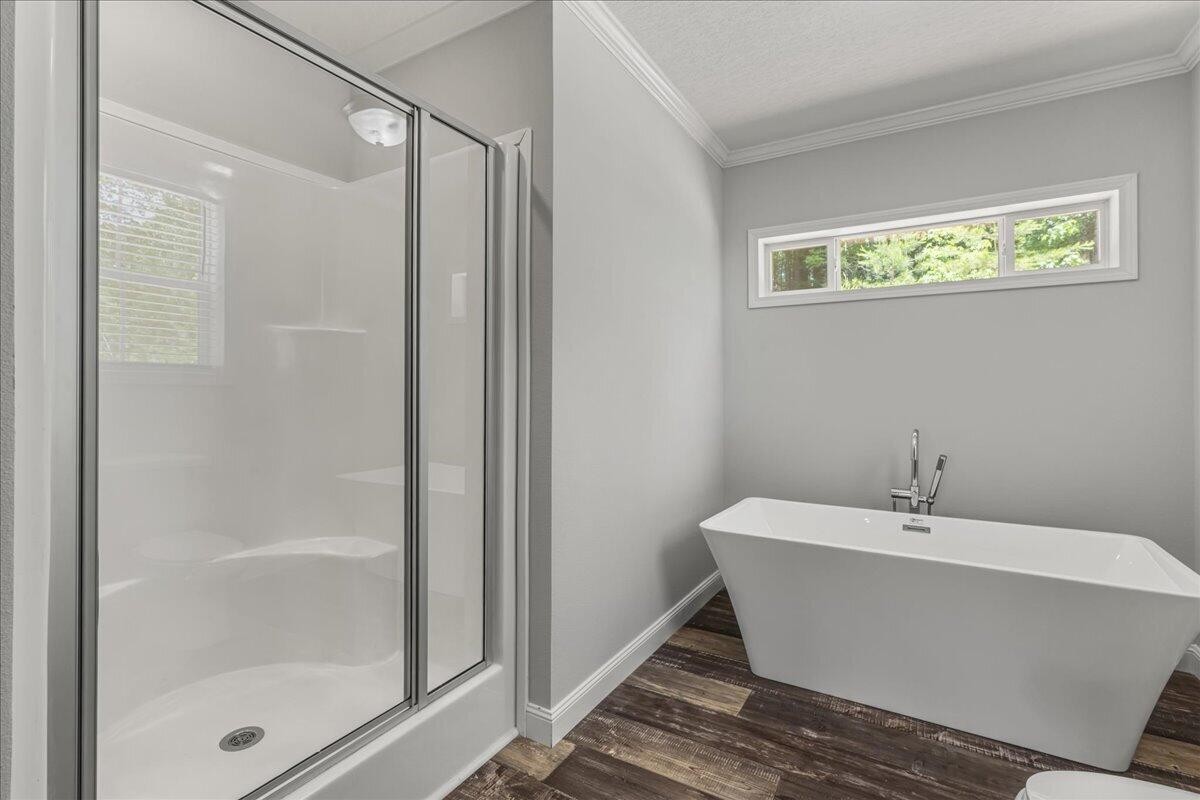 1629 Wasson Road Ten Mile, TN 37880 - Photo 21 of 27 a bathroom with a bathtub and shower