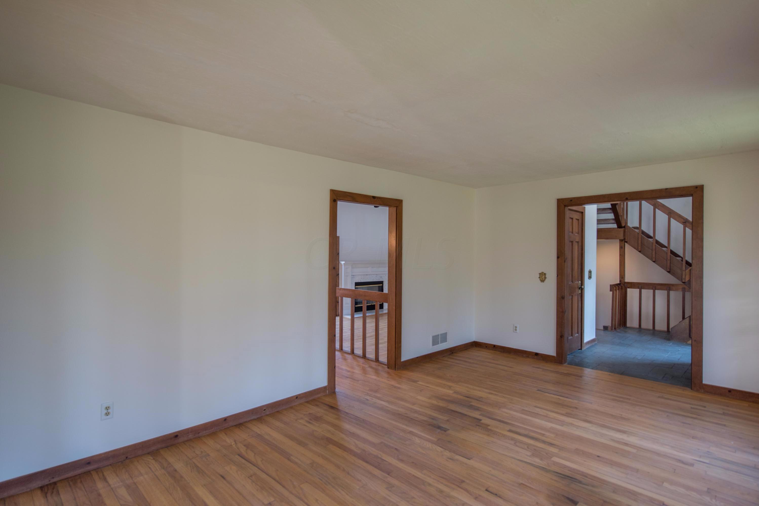 6800 Harriott Road Powell, OH 43065 - Photo 4 of 25 Gallery Image 4