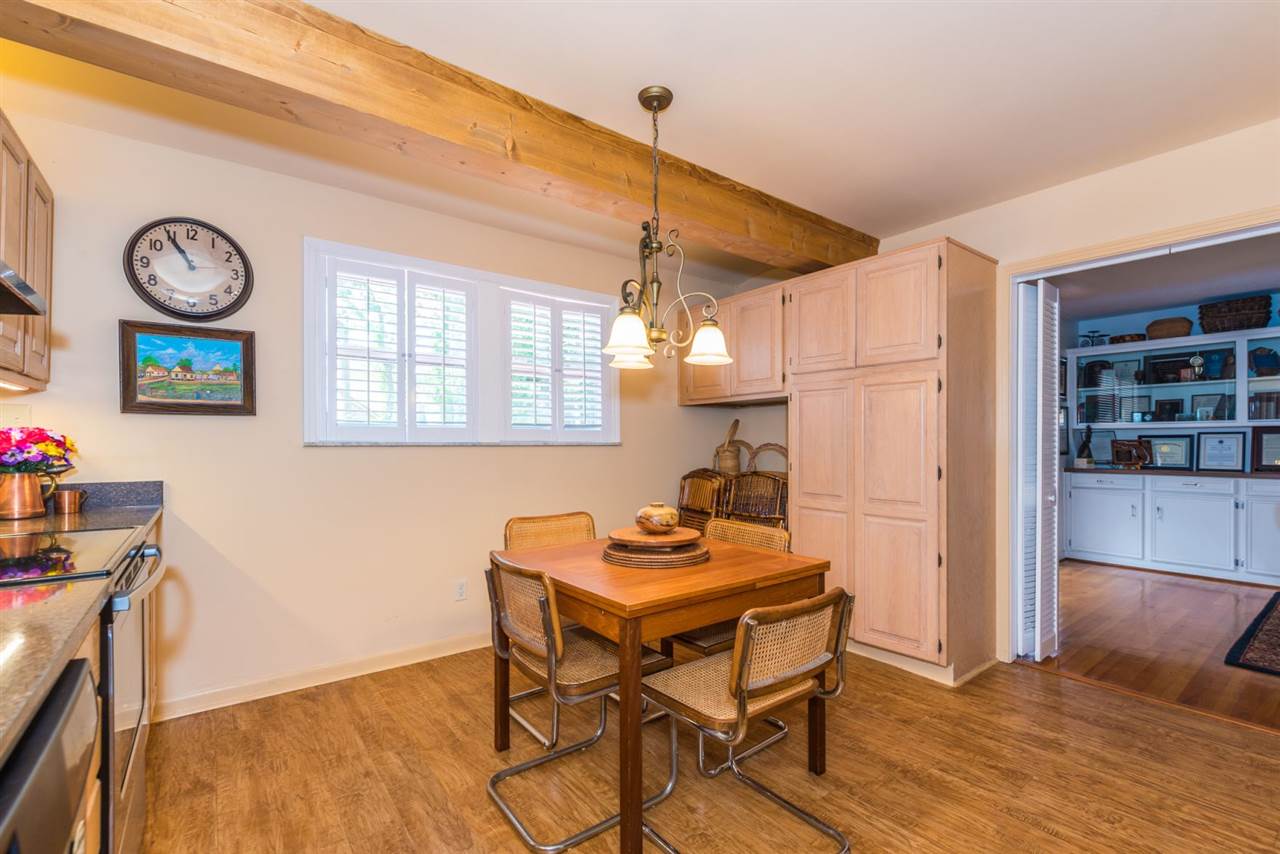 71 Valencia Street St. Augustine, FL 32084 - Photo 14 of 43 a dining room with furniture and window