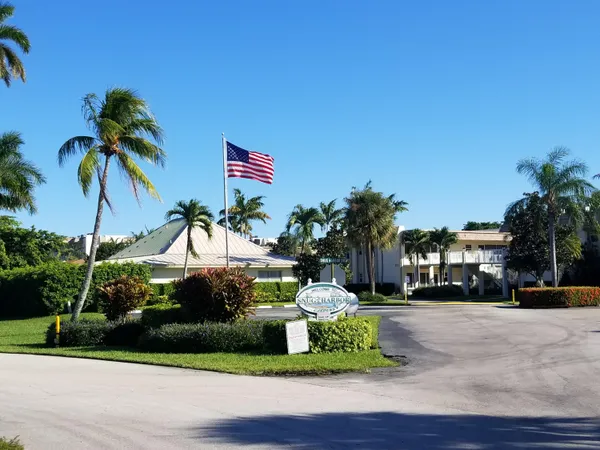 $2,500 | 638 Snug Harbor Drive, Unit E12, Boynton Beach, FL 33435