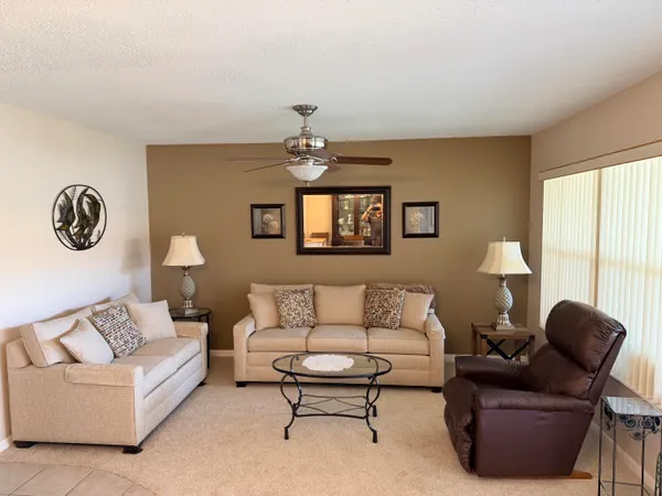 $2,500 | 638 Snug Harbor Drive, Unit E12, Boynton Beach, FL 33435