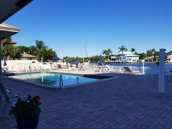 $2,500 | 638 Snug Harbor Drive, Unit E12, Boynton Beach, FL 33435