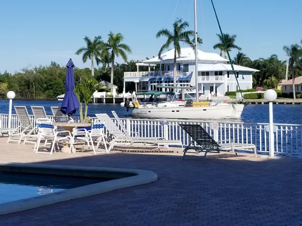 $2,500 | 638 Snug Harbor Drive, Unit E12, Boynton Beach, FL 33435