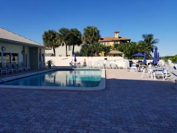 $2,500 | 638 Snug Harbor Drive, Unit E12, Boynton Beach, FL 33435