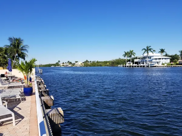 $2,500 | 638 Snug Harbor Drive, Unit E12, Boynton Beach, FL 33435