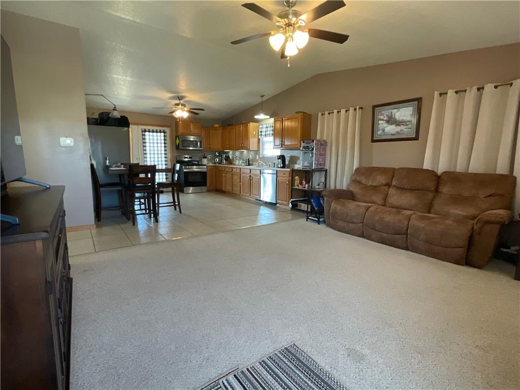 7250 Southeast Bobby Road Cameron, MO 64429 - Photo 8 of 34
