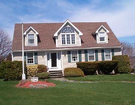 50 Robin Road Portsmouth, RI 02871 - Photo 1 of 1 Exterior Front.