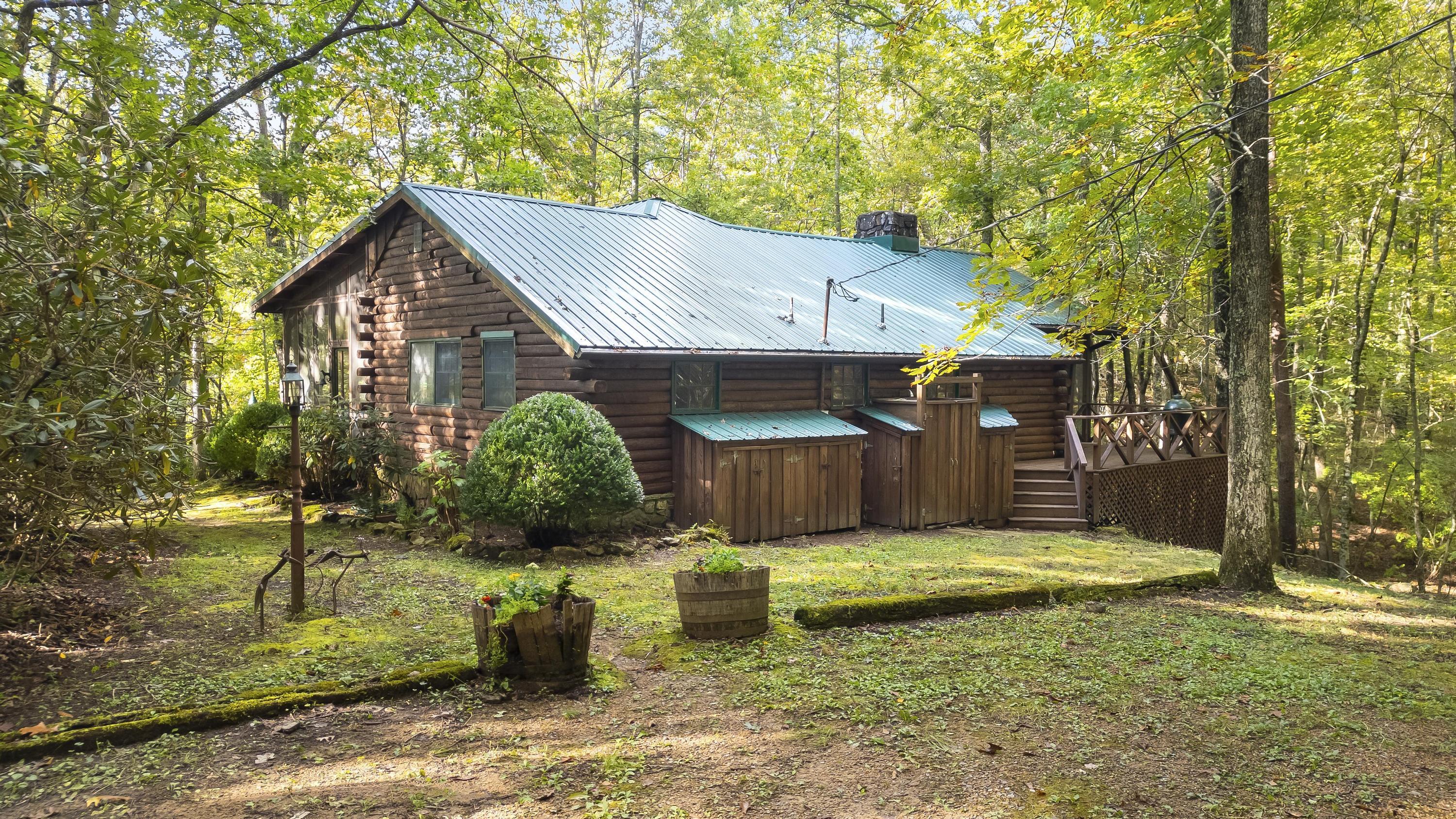 2025_09_September_Summer_Place_Cabin_000