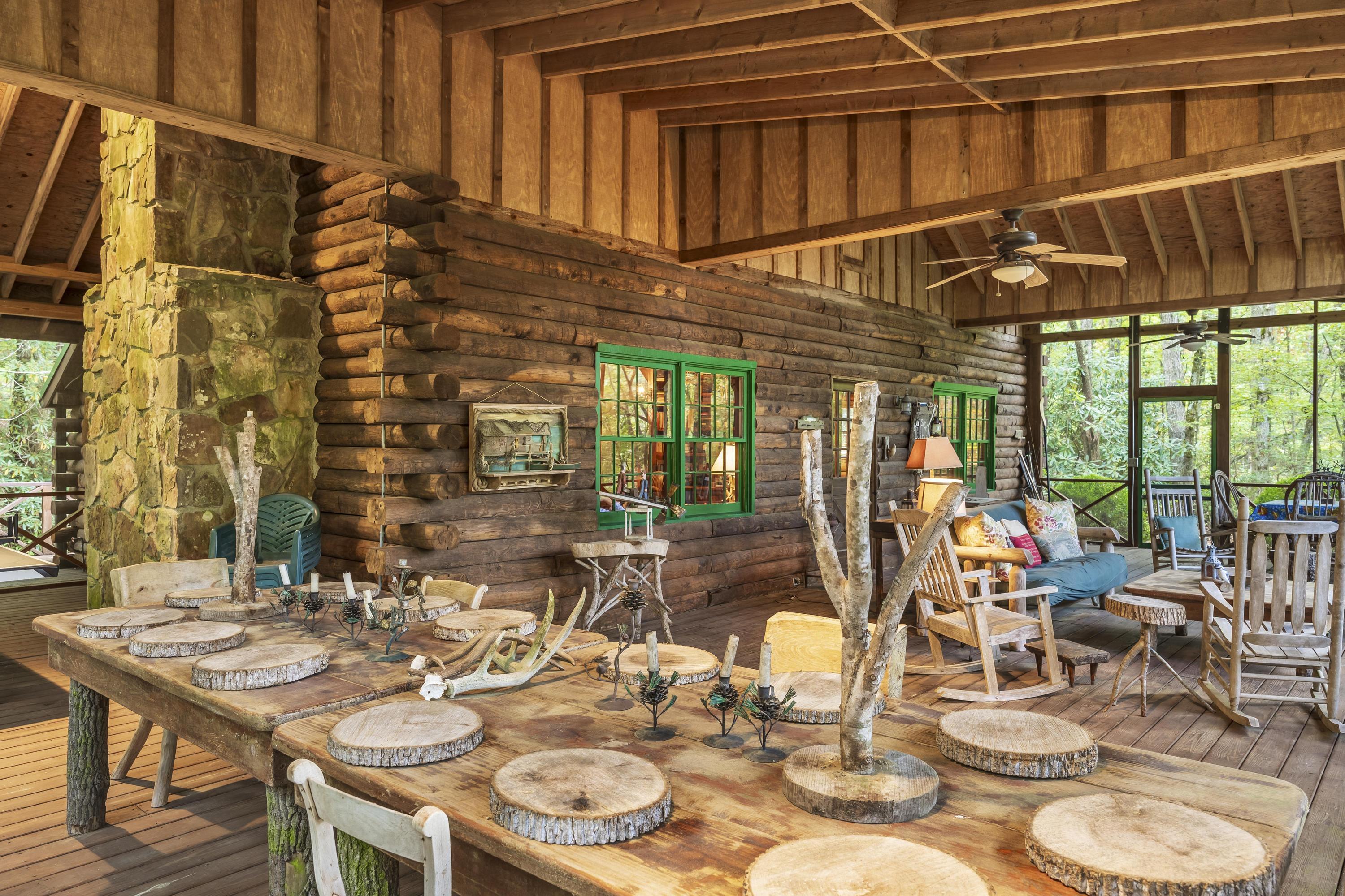 2025_09_September_Summer_Place_Cabin_000