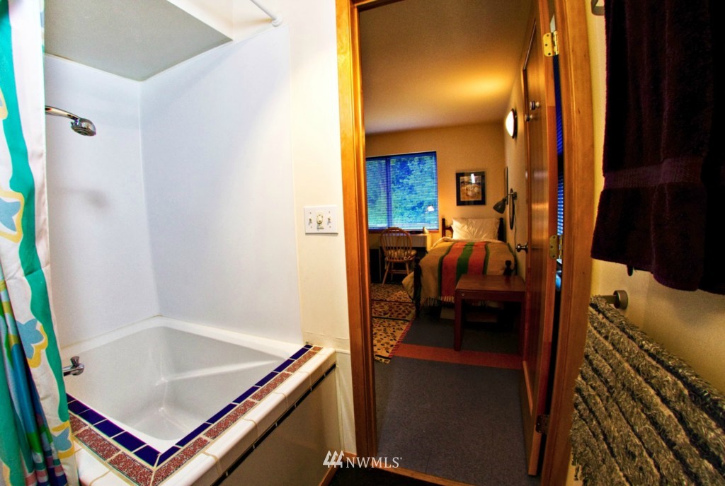 3471 Robertson Road Bellingham, WA 98226 - Photo 15 of 16 Gallery Image 15