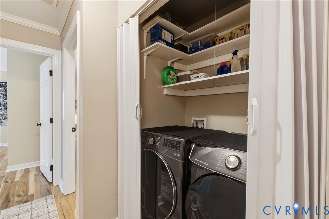 13411 Queensgate Road Midlothian, VA 23114 - Photo 25 of 37 Laundry alcove with built-in shelving