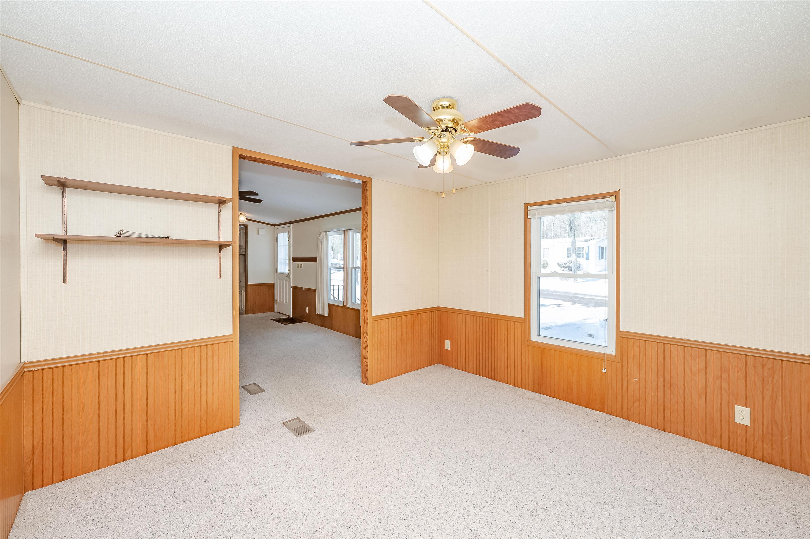 10 York Court Rochester, NH 03868 - Photo 25 of 45