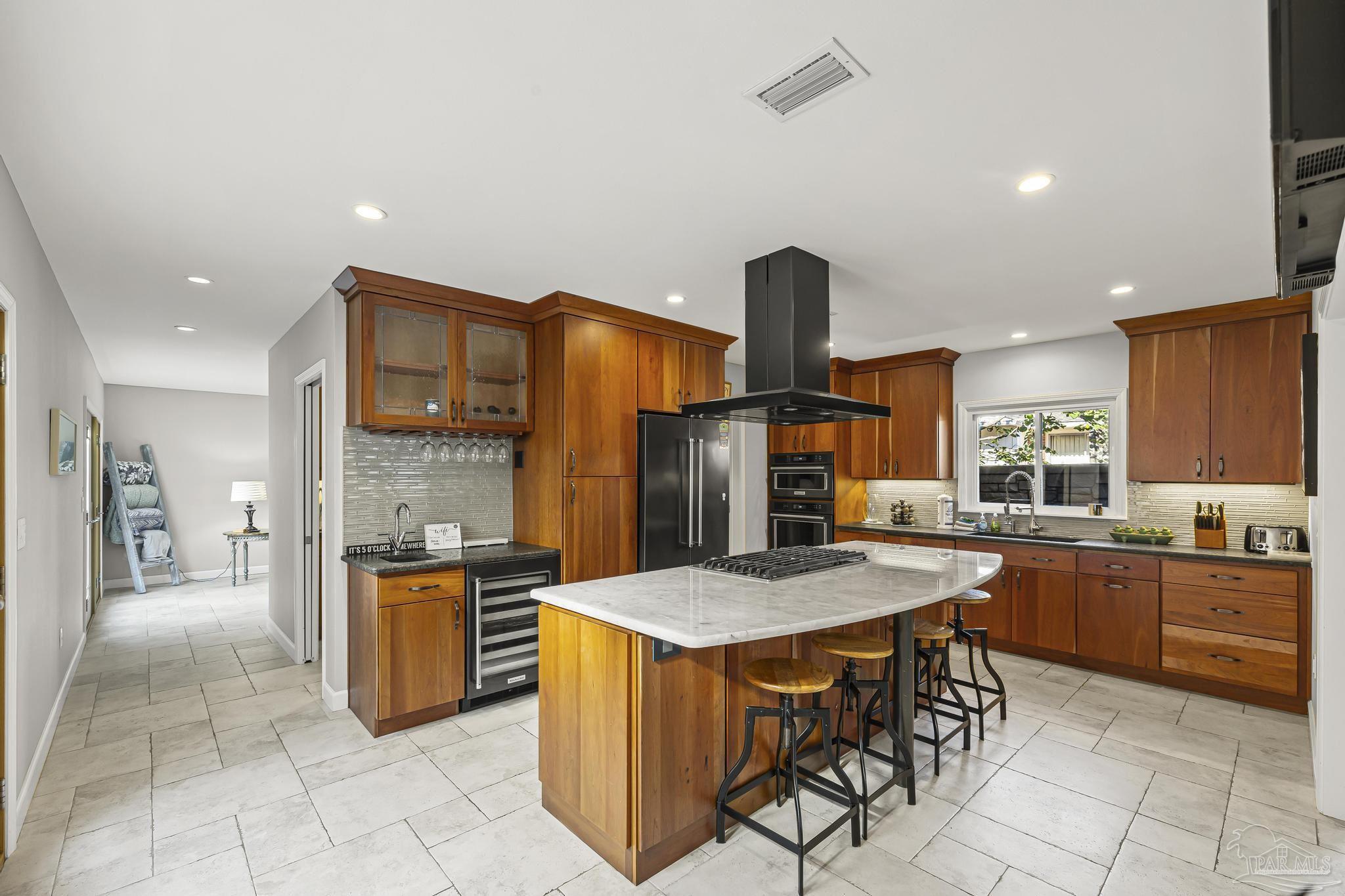 129 Country Club Road Pensacola, FL 32507 - Photo 11 of 52