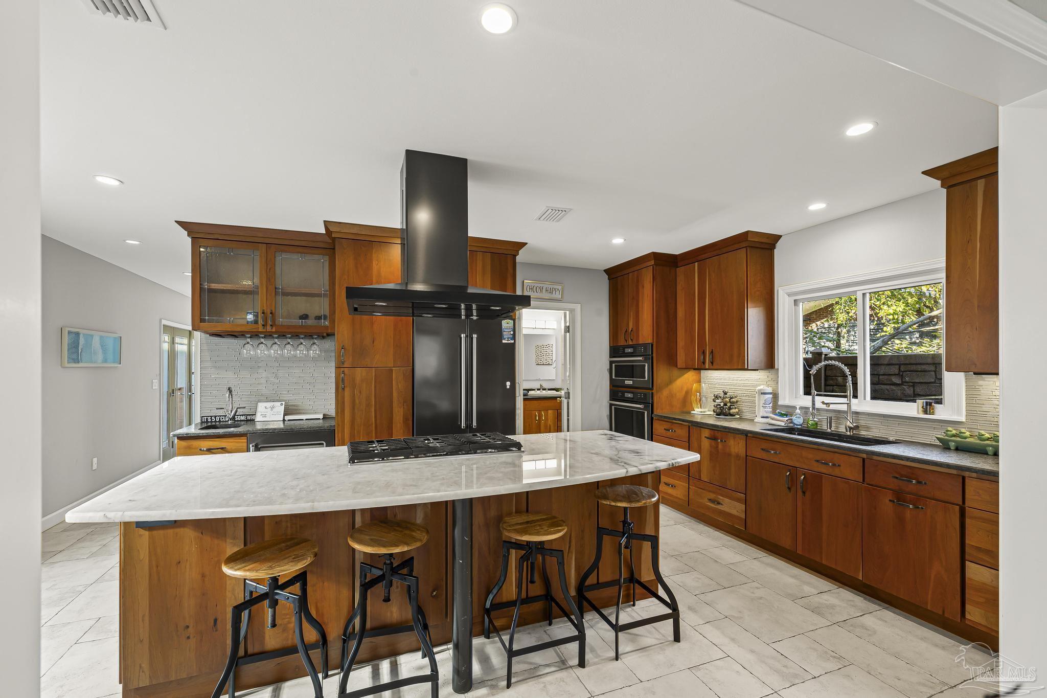 129 Country Club Road Pensacola, FL 32507 - Photo 17 of 52